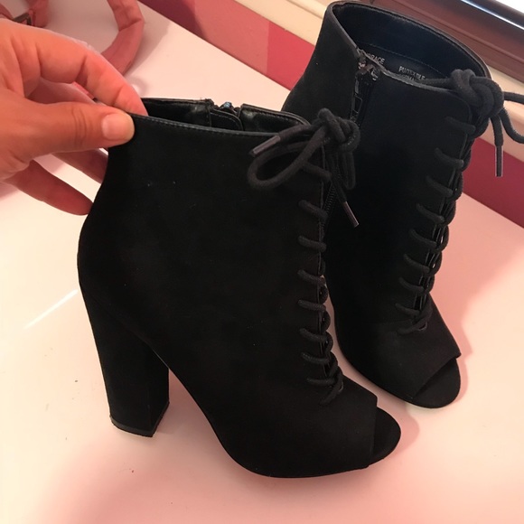 Steve Madden booties - Picture 1 of 4